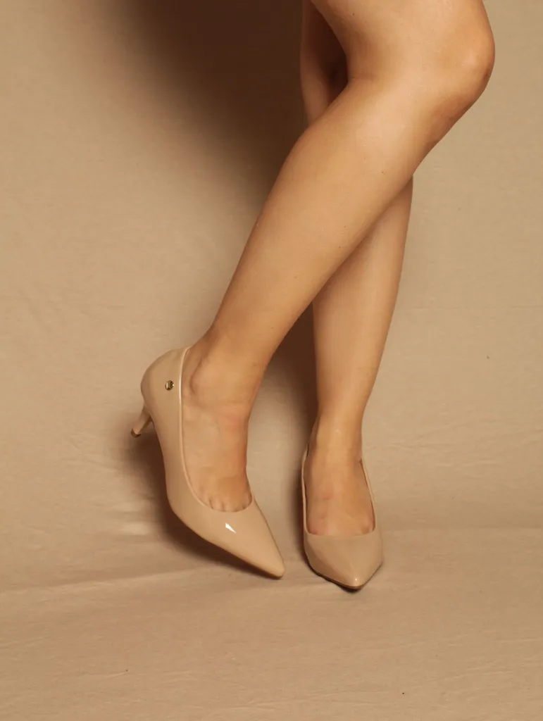YARAH BEIGE.webp