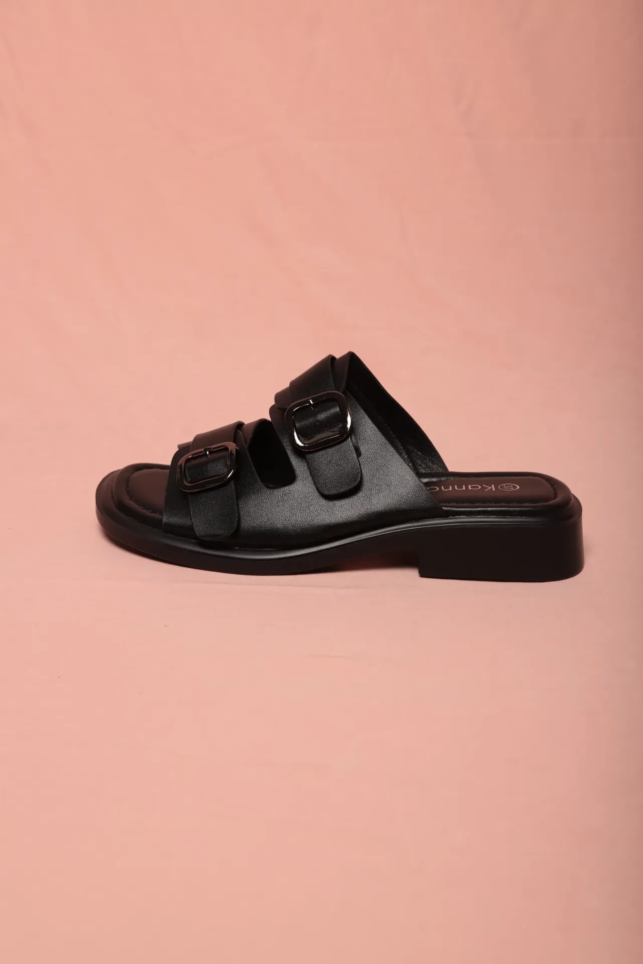 SANDALIA PLANA SHAYLA 5205